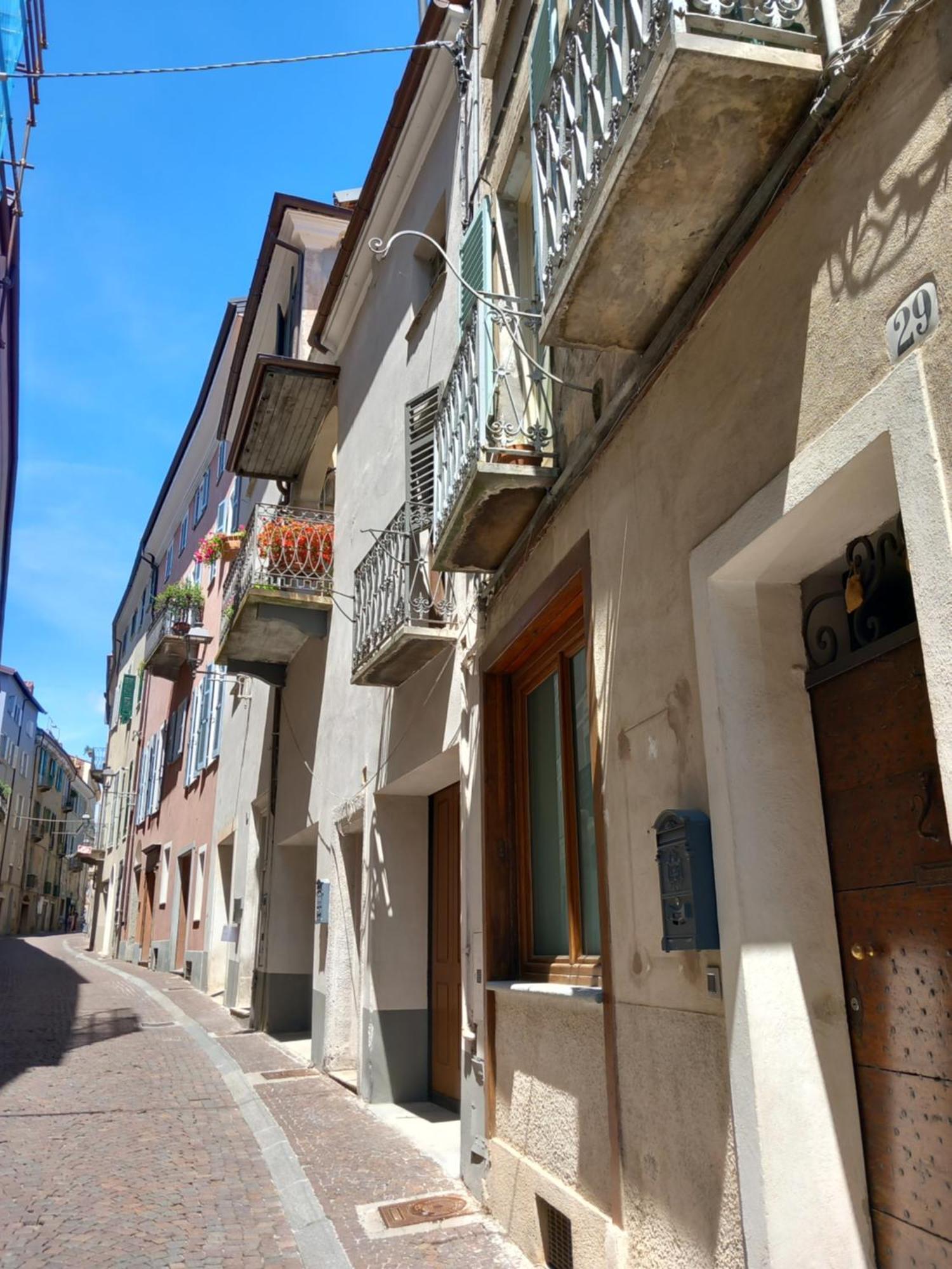 Sam'S Getaway Apartment Mondovi Luaran gambar